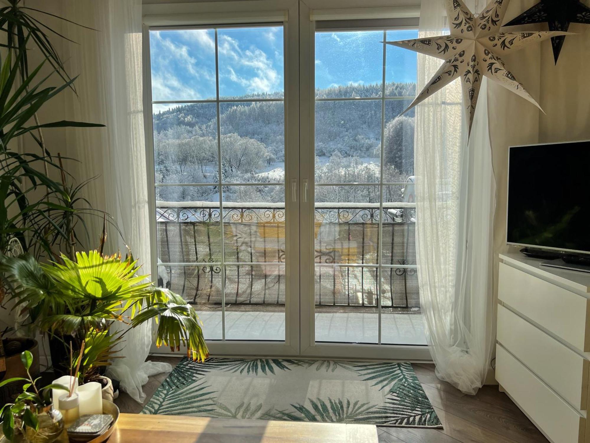 Apartament Dobre Miejsce Ustrzyki Dolne Zewnętrze zdjęcie